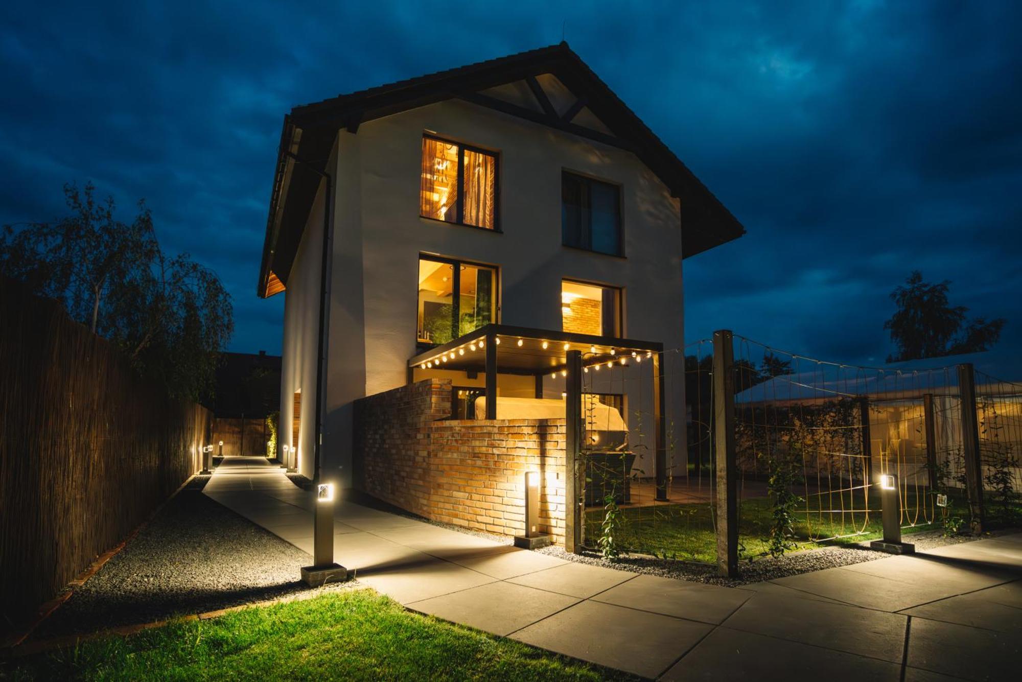 H&G Boutique Apartments Oświęcim Exterior foto
