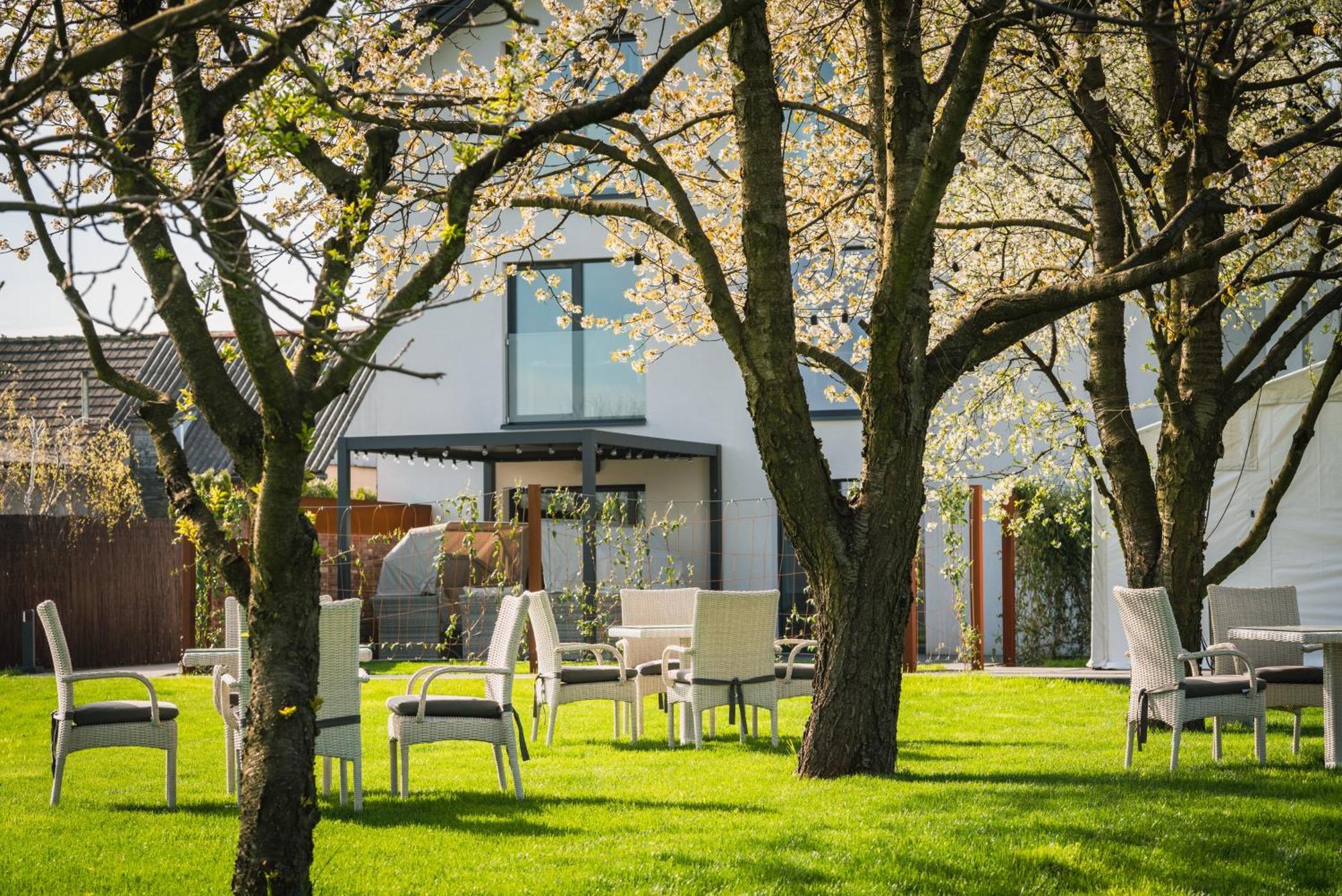 H&G Boutique Apartments Oświęcim Exterior foto